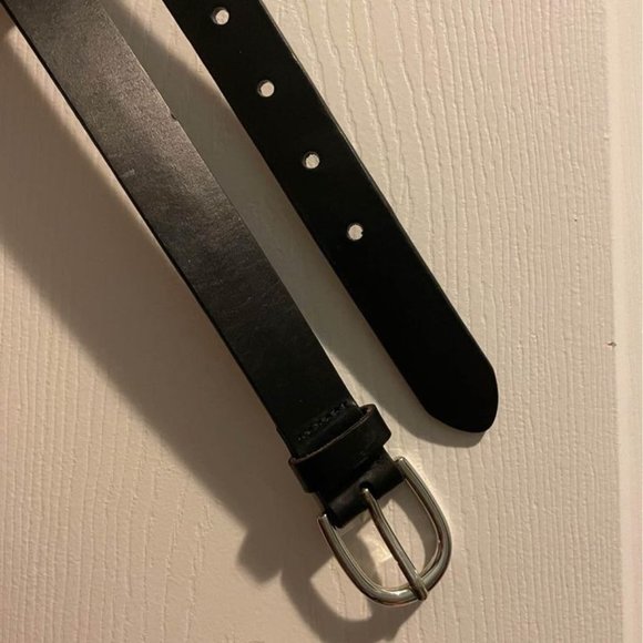 Black Leather Belt Women's - Picture 1 of 4